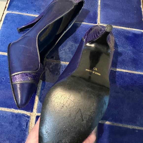 1980s Deep Purple/ Blue Leather Snakeskin 4" High Heels by Jade East- sz 8 B - Picture 8 of 13